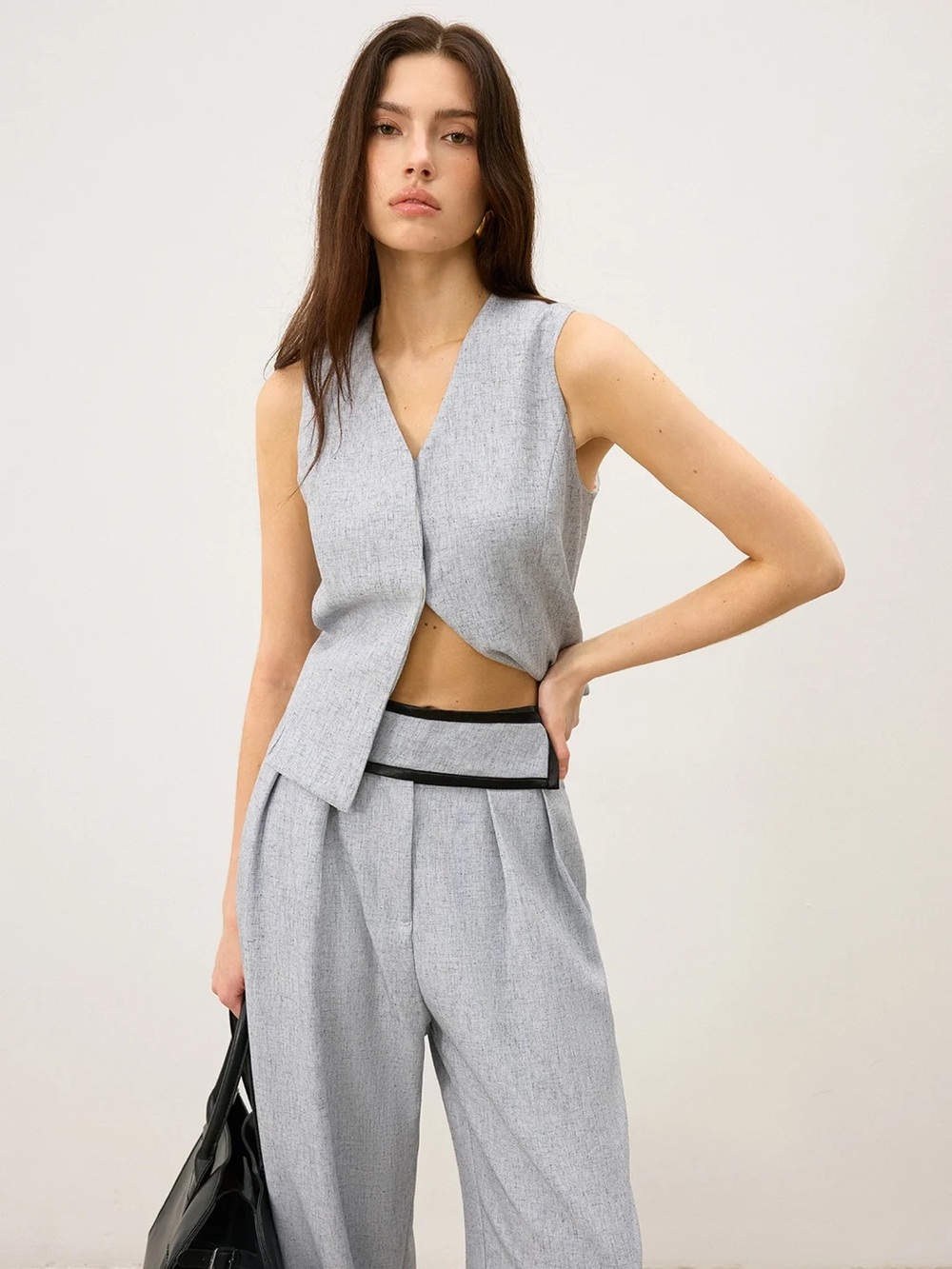 COMMENSE Back Buttons Slit Hem Vest - size Small